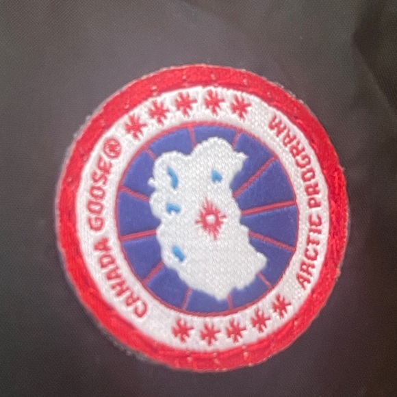 Canada Goose Juniper Black Medium Parka - Picture 2 of 8